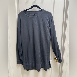 Old Navy Sweatshirt in Gray, Size Large Tall